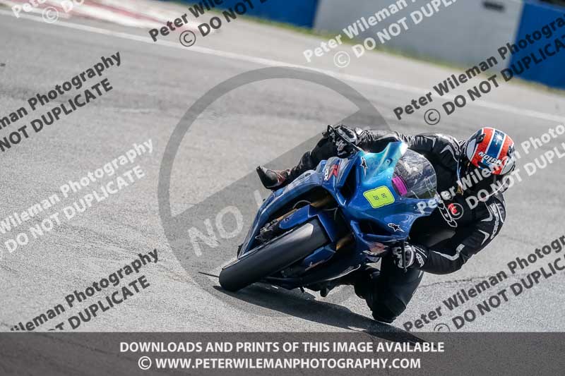 donington no limits trackday;donington park photographs;donington trackday photographs;no limits trackdays;peter wileman photography;trackday digital images;trackday photos